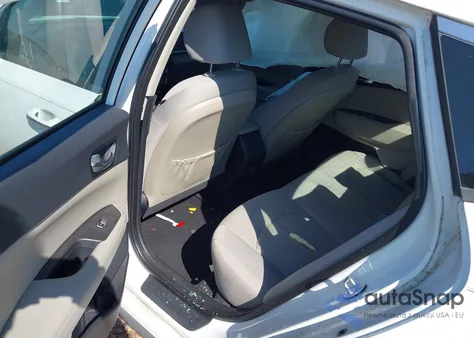 2017 Kia Optima Hybrid z USA, uszkodzony, nr VIN KNAGT4LE7H5010430